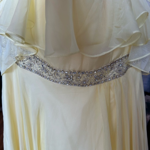 NWT Mac Duggal Ruffled Off-Shoulder A-line Dress - Picture 5 of 9